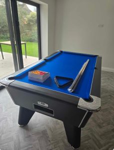 Omega Pro Free Play Pool Table